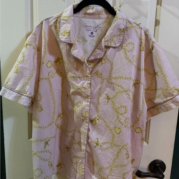 Taylor Swift Speak Now Pink and Gold Pajama Set - Picture 2 of 6
